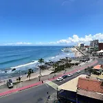 Predio Beira-Mar Com Piscina Na Barra Em Ssa - Spb