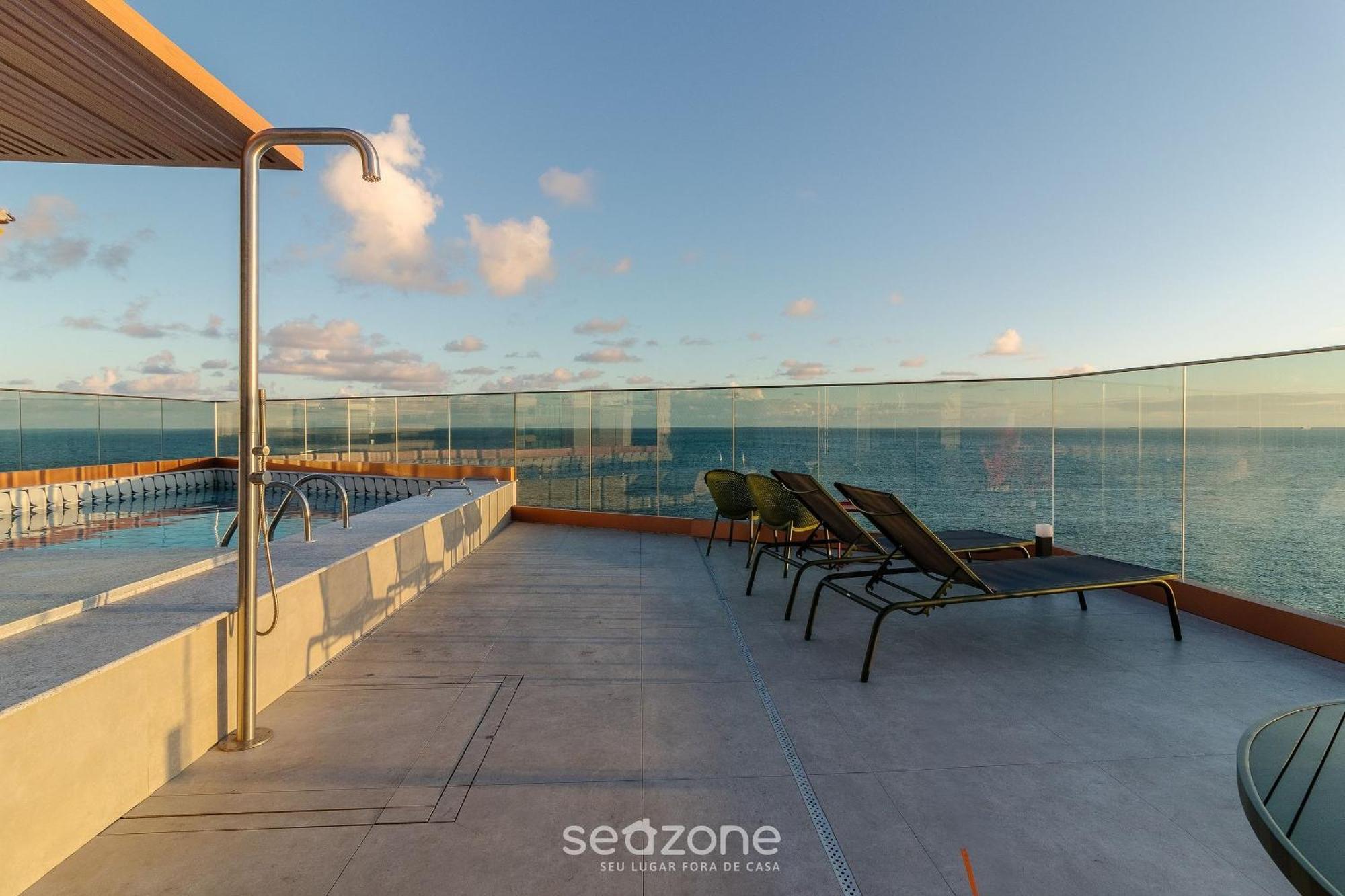 Predio Beira-mar Com Piscina Na Barra Em Ssa - Spb Apartamento